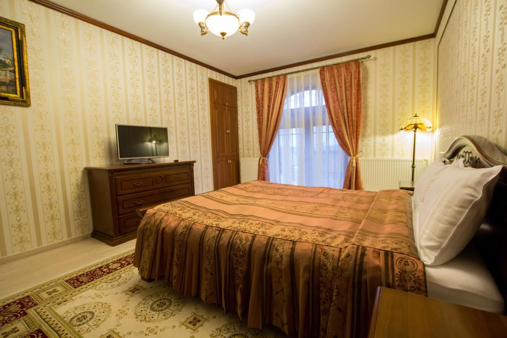Casa-Le-Baron Διαμέρισμα Σάτου Μάρε Δωμάτιο φωτογραφία