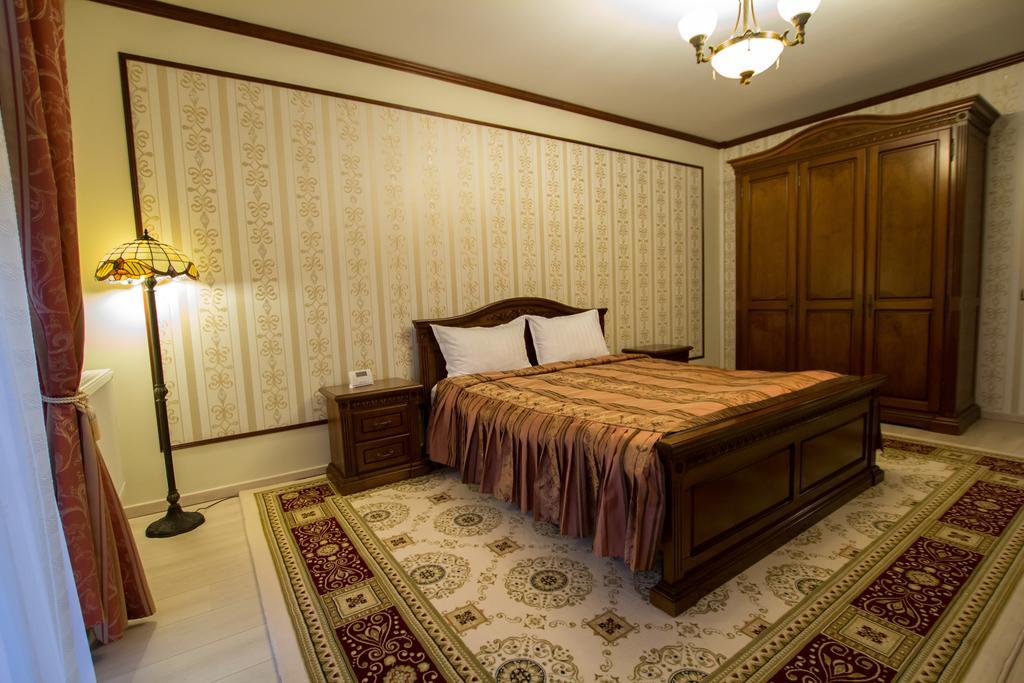 Casa-Le-Baron Διαμέρισμα Σάτου Μάρε Δωμάτιο φωτογραφία