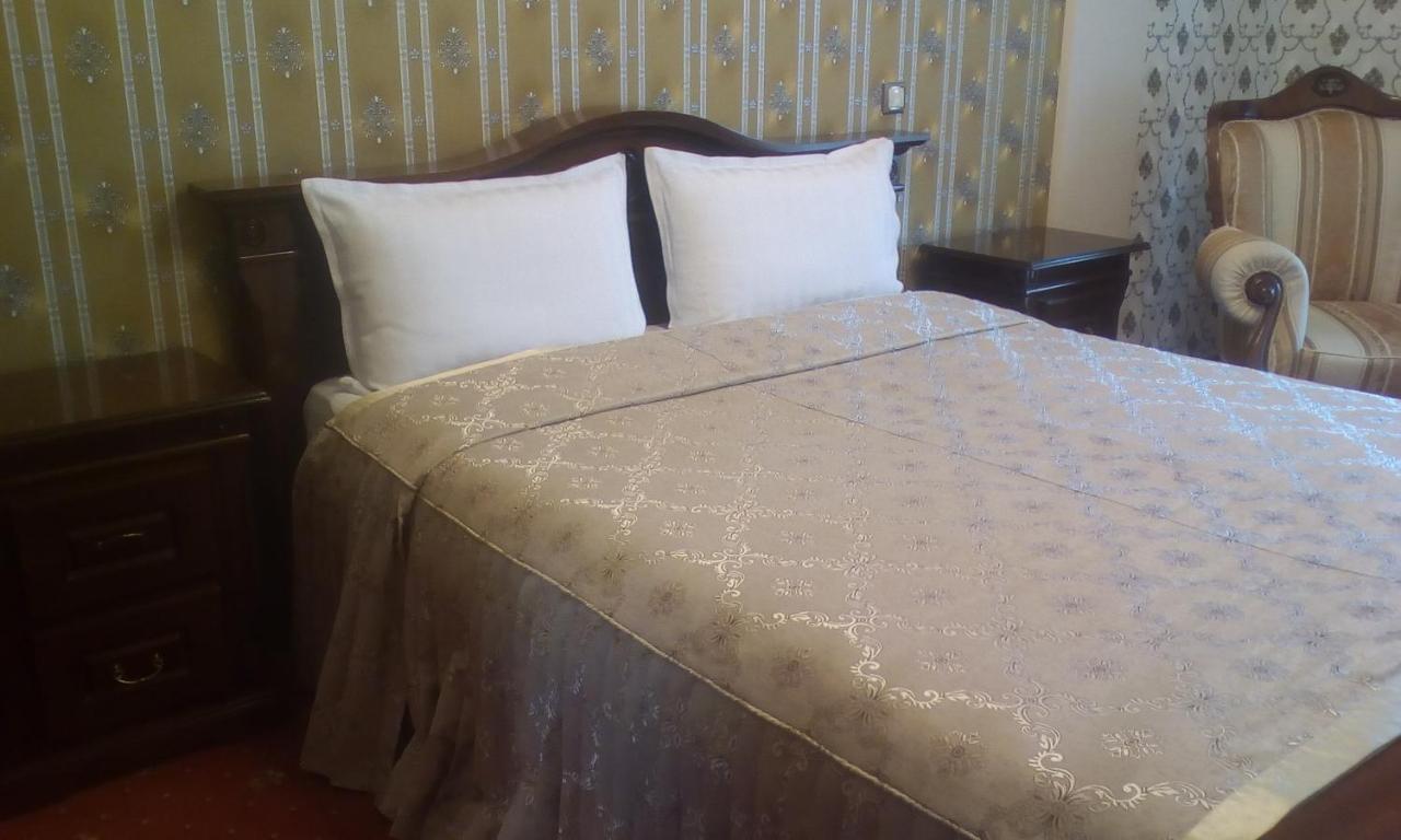 Casa-Le-Baron Διαμέρισμα Σάτου Μάρε Εξωτερικό φωτογραφία